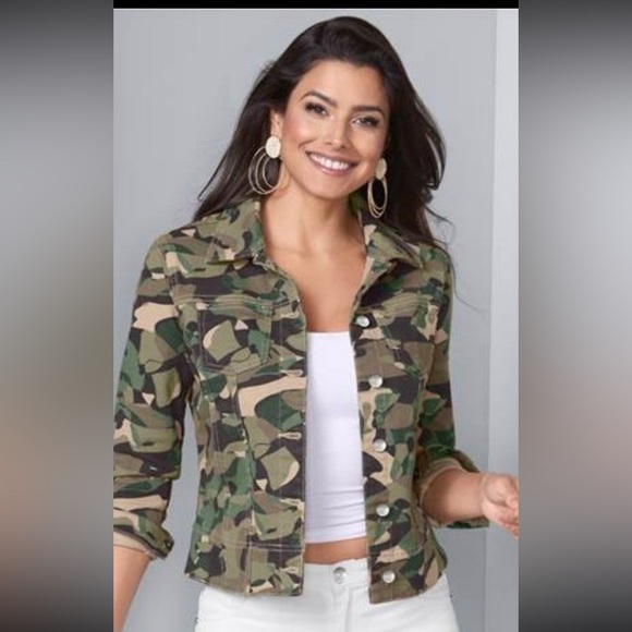 Venus Camo Jacket size medium - Picture 1 of 7